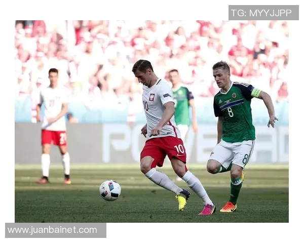 回顾2001年足球明星的辉煌成就与影响力分析