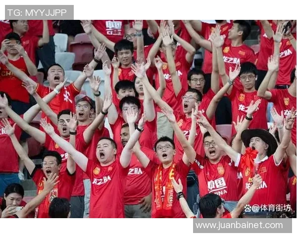 足球明星生日派对盛况空前众多球迷齐聚共庆辉煌时刻